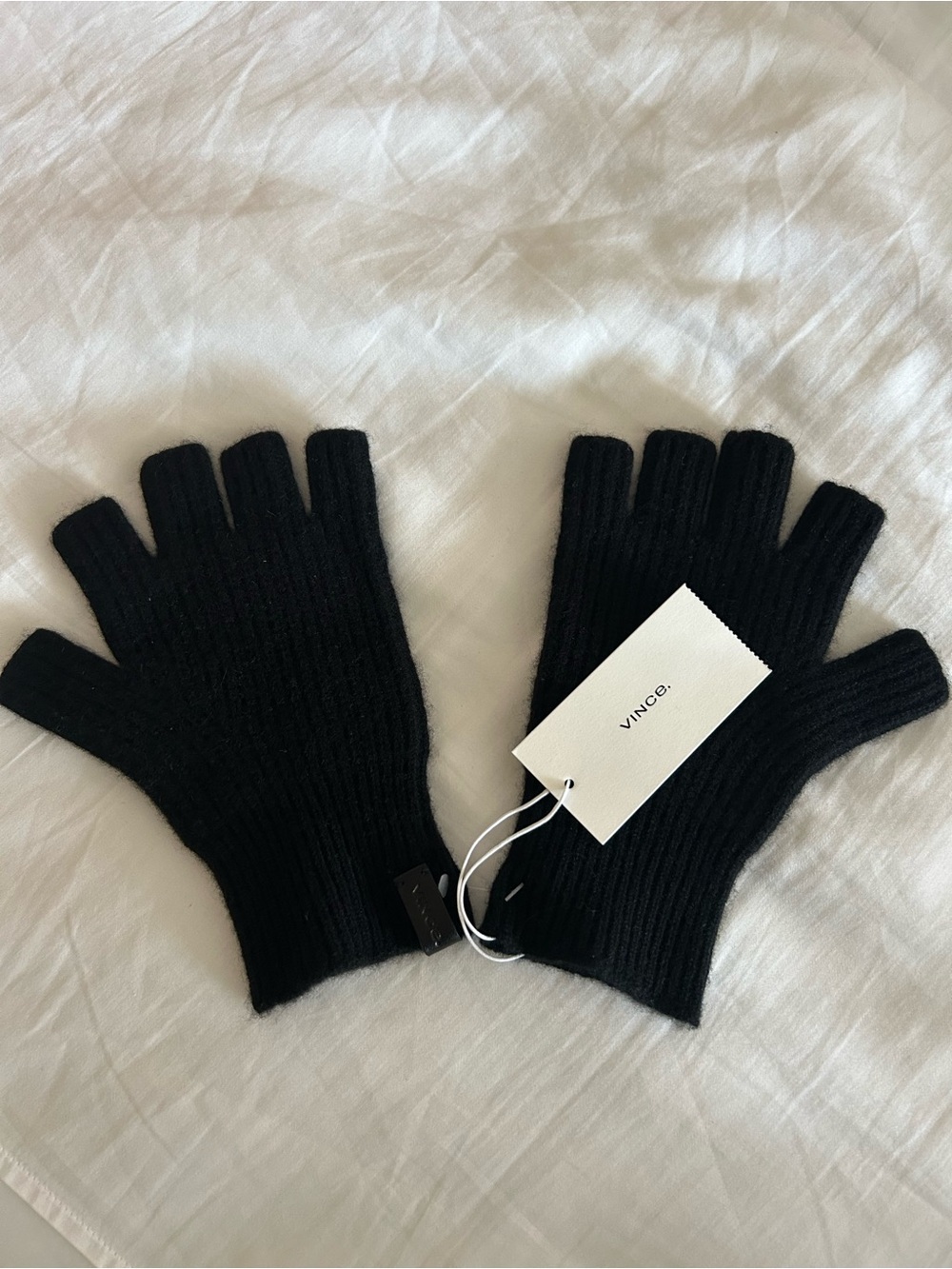 Vince Black Ribbed Fingerless 100% Cashmere Gloves